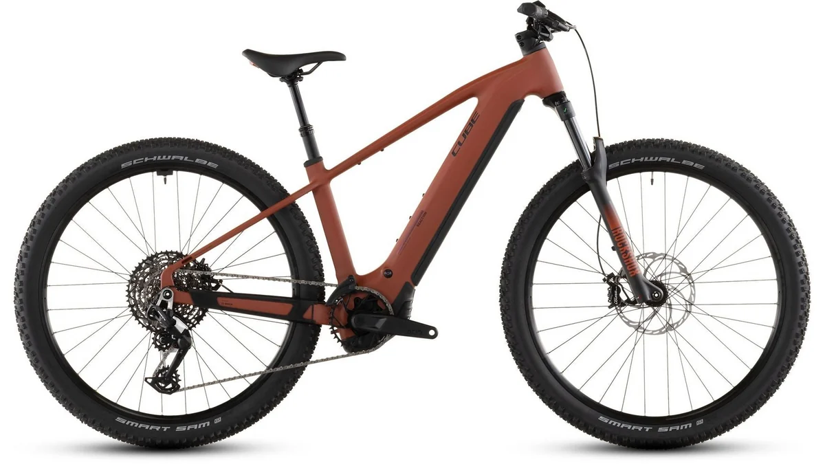 Cube Reaction Hybrid Race 800